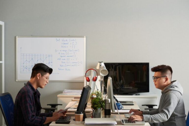 Choosing the Right Computer Science & Engineering Program: A Guide to ...